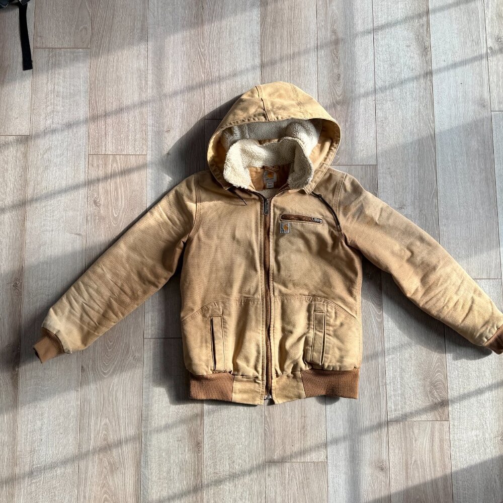Carhartt Wildwood Sherpa Jacket seen on Yellowstone Beth Dutton. 100815 211 - Picture 10 of 10